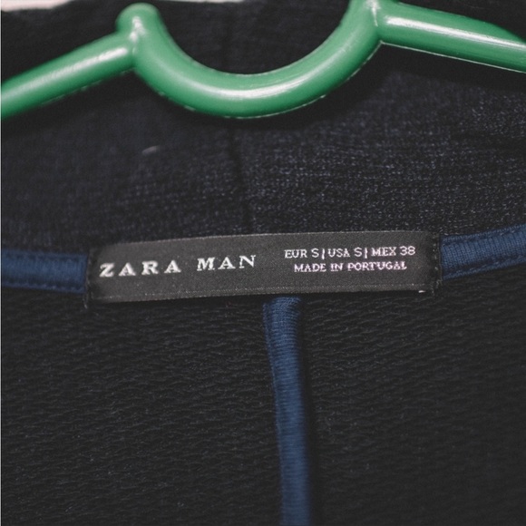 🤝 Zara Buttonless Cardigan - Dark Blue - Like New 🤝 - Picture 3 of 3
